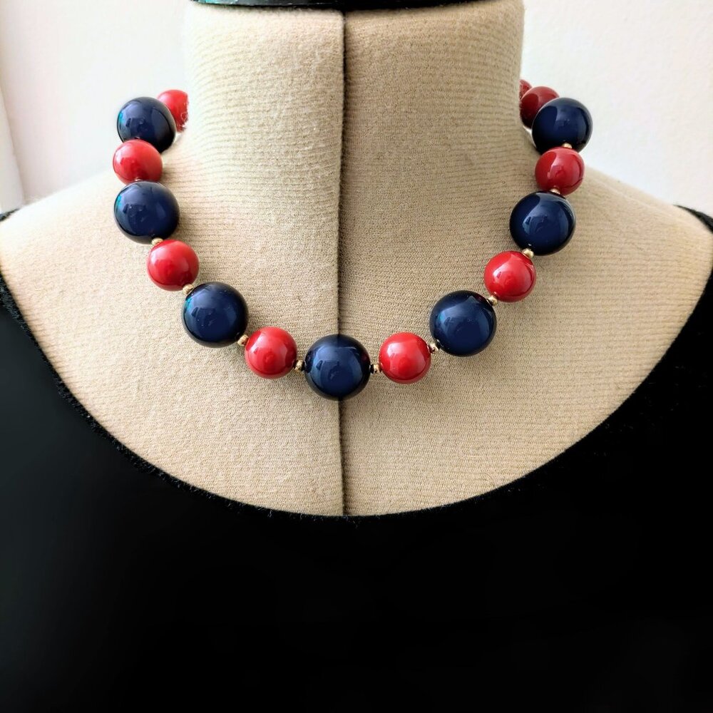 80s / 90s vintage monet navy blue/ red beaded statement necklace